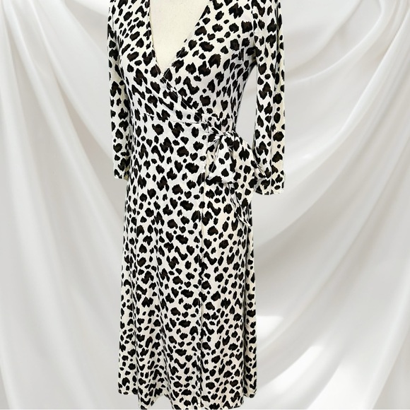 Cleobella ‘Miles’ Leopard Printed Wrap Dress Size XS - Picture 16 of 16